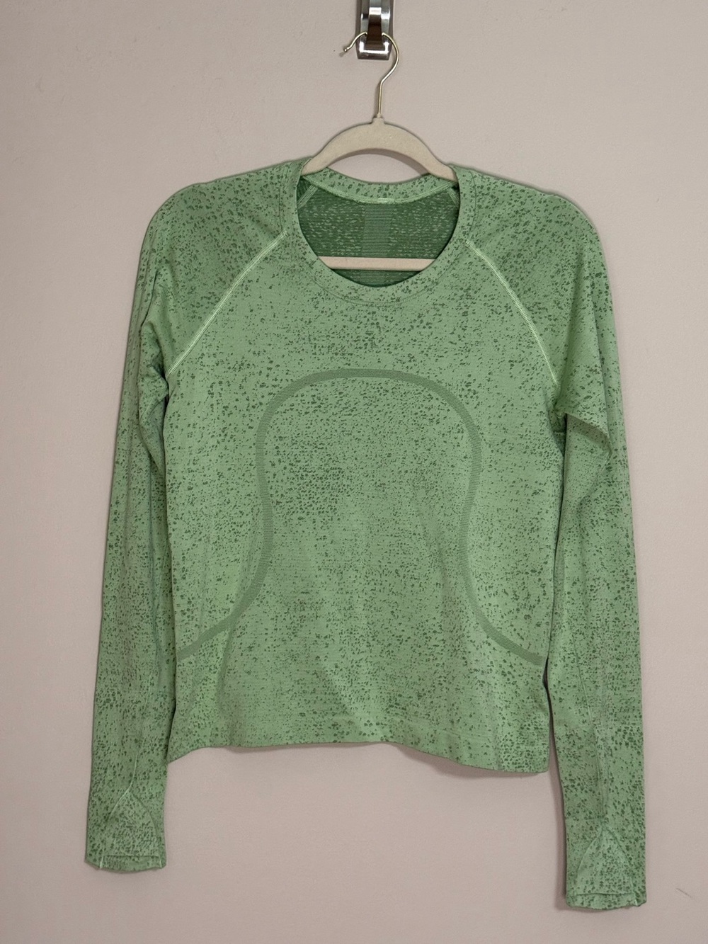 Lululemon Swiftly Tech Long Sleeve Top - Color: Mint Speckled - Size: 8